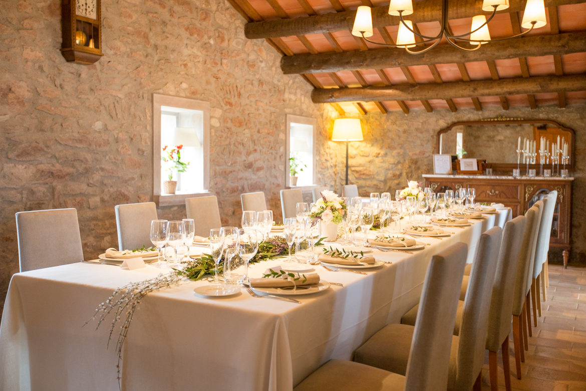 Un casament íntim a l’Estable de la masía: C&J